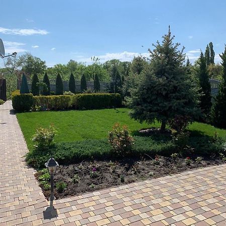 Приватний Будинок З Сауною Та Більярдом Khascheve Exterior foto